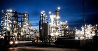 REC Silicon’s fluidized bed reactor plant for granular polysilicon in Moses Lake, Washington (USA) at night