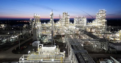 REC Silicon’s fluidized bed reactor polysilicon plant in Moses Lake, Washington at dusk