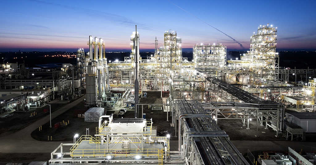 REC Silicon’s fluidized bed reactor polysilicon plant in Moses Lake, Washington at dusk